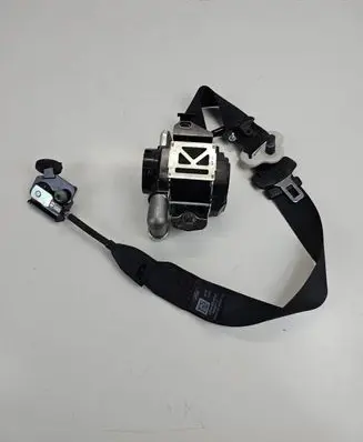 Ford Edge II Front seatbelt Gt4br612d65
