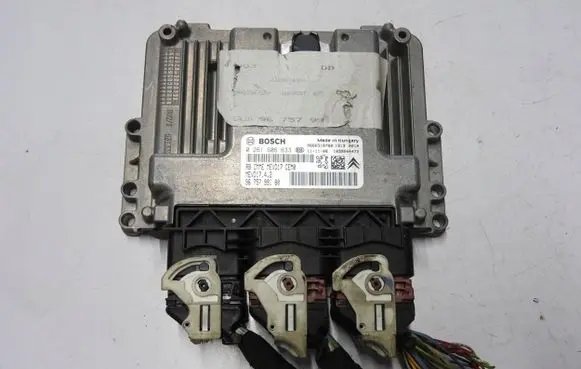 Citroen DS4 Engine control unit/module ECU 9675799180
