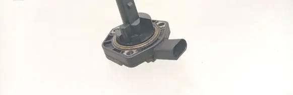 Volkswagen PASSAT B5.5 Oil level sensor 1J0907660B
