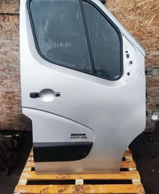 Opel Movano B Front door