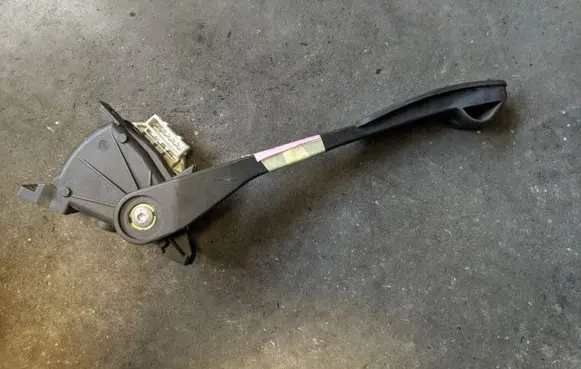 Volvo V70 Accelerator throttle pedal 6PV00853700 30636003