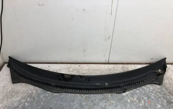 Volkswagen New Beetle Wiper trim 1C1845523C
