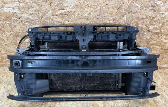 Volkswagen Golf VII Radiator support slam panel