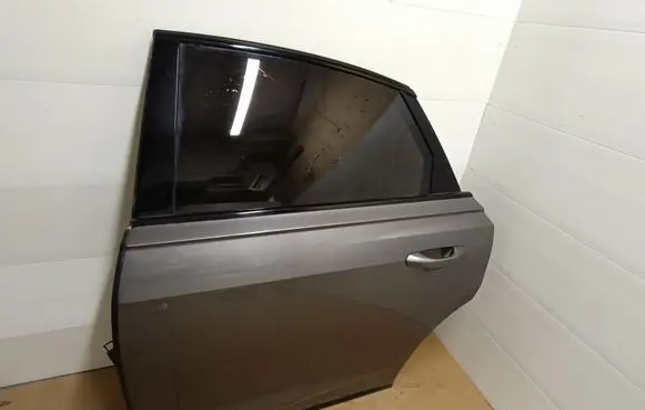 Audi A8 S8 D5 Rear door