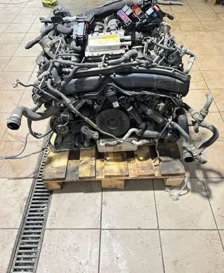 Audi A8 S8 D4 4H Engine 079100032H CEU