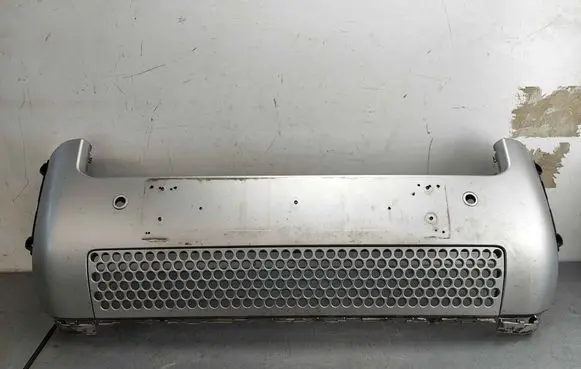 Land Rover Defender Front bumper lower grill L8B217H750A