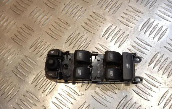 Volvo S80 Electric window control switch 31376495 32191