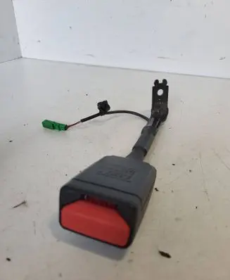 Volvo V60 Front seatbelt buckle 31462805