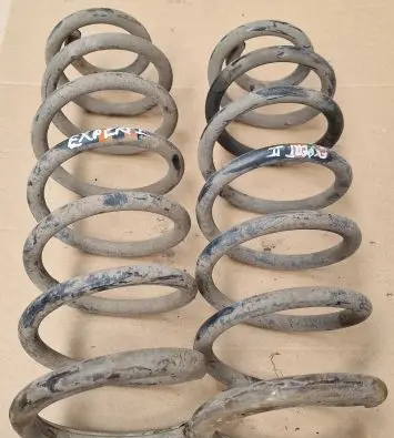 Peugeot Expert Rear coil spring