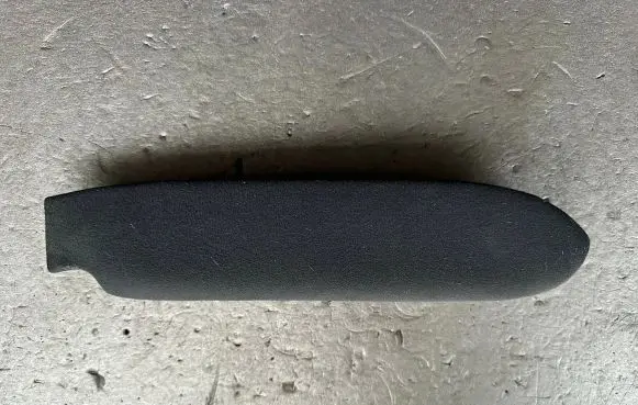 Mitsubishi Pajero Armrest MR620126