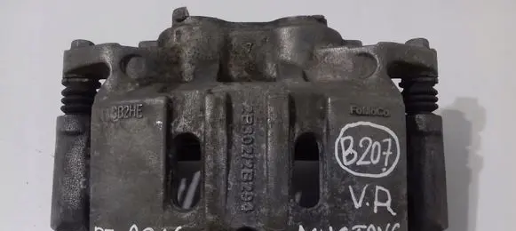 Ford Mustang VI Front brake caliper 2B3022B294