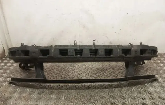 Volkswagen PASSAT B6 Front bumper support beam