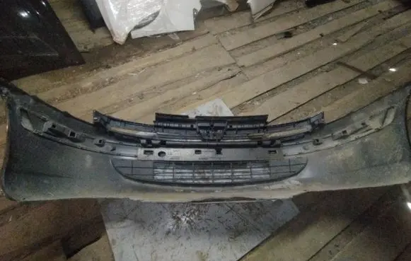 Peugeot 807 Front bumper 1484198077