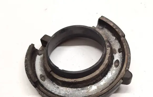 Mercedes-Benz C W205 Rear coil spring rubber mount A2053240184