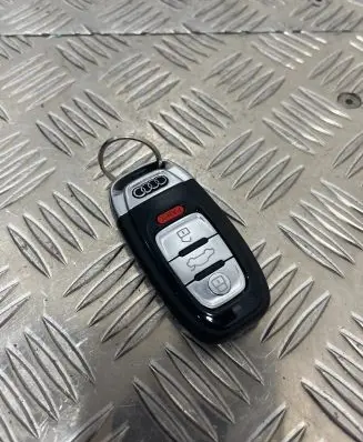 Audi A8 S8 D4 4H Ignition key/card 4H0959754G