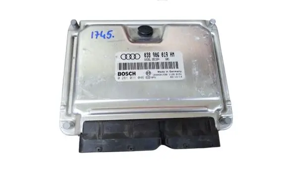 Audi A4 S4 B6 8E 8H Engine control unit/module 038906019HM