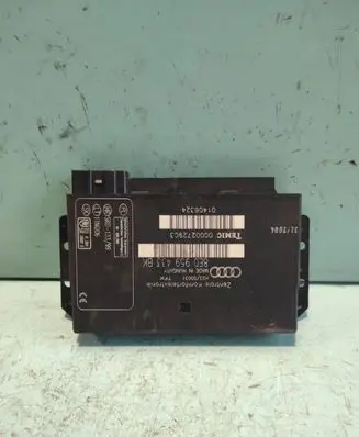 Audi A4 S4 B7 8E 8H Comfort/convenience module 8E0959433BK 00002729C3