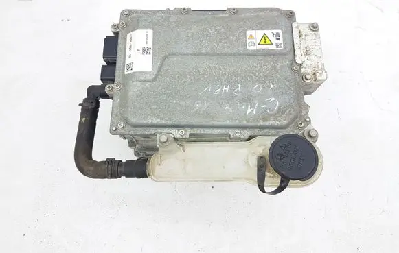 Ford C-MAX II Voltage converter inverter FM587B012 FM587B012YB