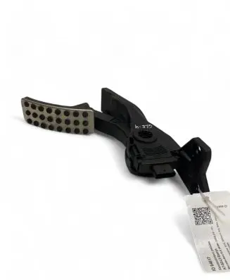 Mercedes-Benz GLE (W166 - C292) Accelerator throttle pedal A2923000100