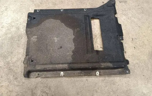 BMW X5 F15 Engine splash shield/under tray 51757308679