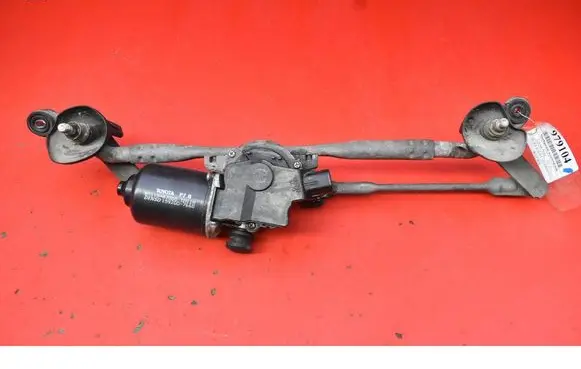 Toyota Prius (NHW20) Front wiper linkage and motor 85110-47080