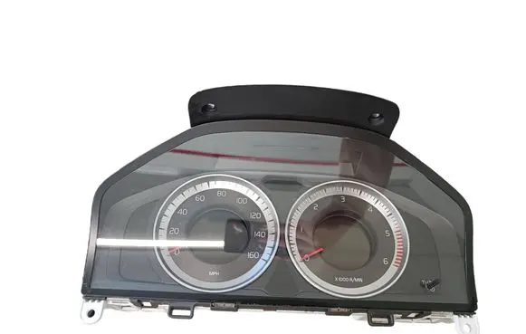 Volvo XC70 Speedometer (instrument cluster) 31343330AA 36001841 69799630U