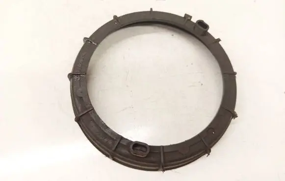 Citroen C5 In tank fuel pump screw locking ring/nut 9633283880