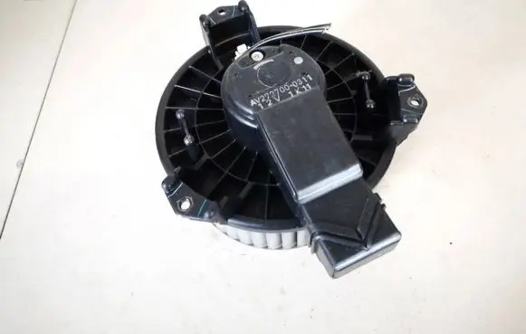 Suzuki SX4 Heater fan/blower av2727000311 av272700-0311
