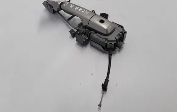 Volvo XC70 Front door exterior handle 30784202