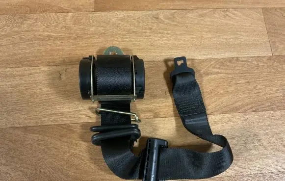 Ford Focus C-MAX Middle seatbelt (rear) S51R611B68 601705200