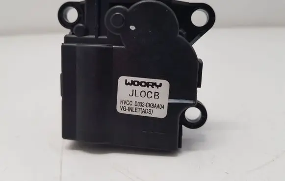 Hyundai Santa Fe Air flap motor/actuator D332CK8AA04