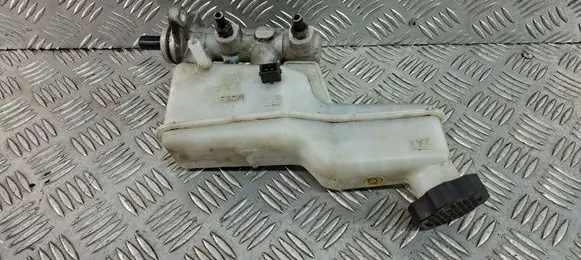 Hyundai ix35 Master brake cylinder 