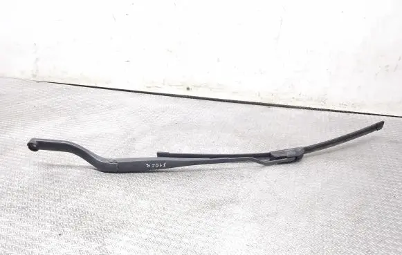 Opel Vectra C Windshield/front glass wiper blade 09185812