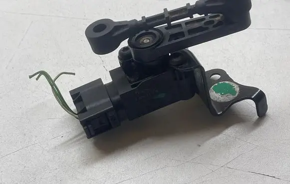 Jaguar F-Pace Sensor GX73-3C280-CA 304196 19355