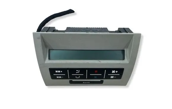 Volkswagen Multivan T5 Climate control unit 
