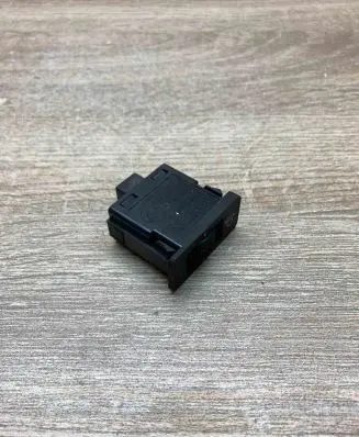 BMW 5 E39 Headlight level height control switch 8360460 259160