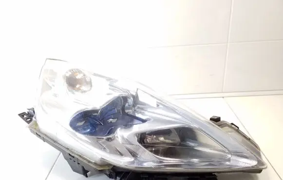 Nissan Leaf I (ZE0) Headlight/headlamp ICHIKOH1845 A1K3100001