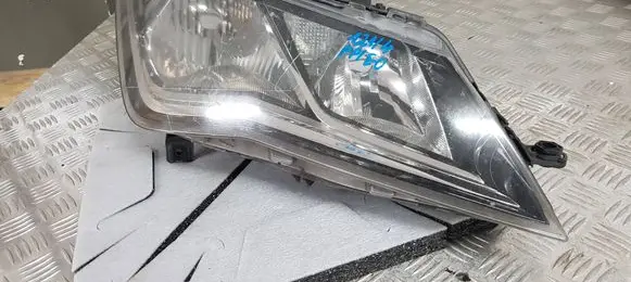 Seat Leon (5F) Headlight/headlamp 90101658 5F1941016B