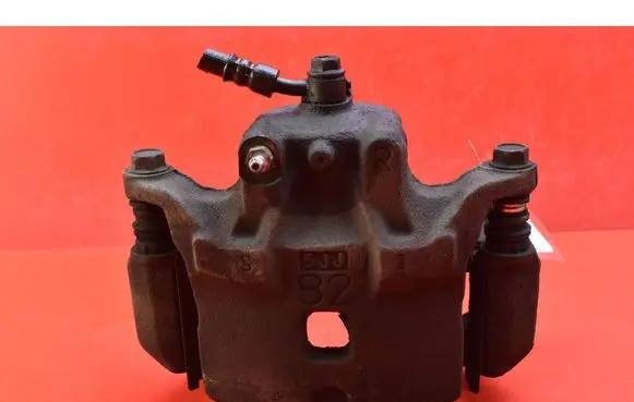 Nissan Pulsar Front brake caliper