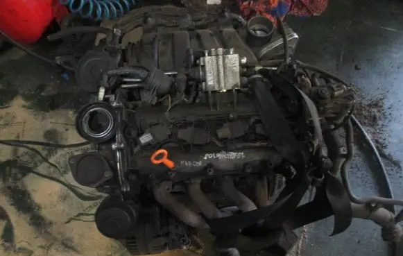 Volkswagen Polo IV 9N3 Engine swap AXU