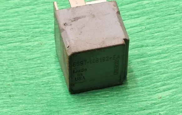 Ford Mondeo Mk III Other relay 6G9T14B192EA