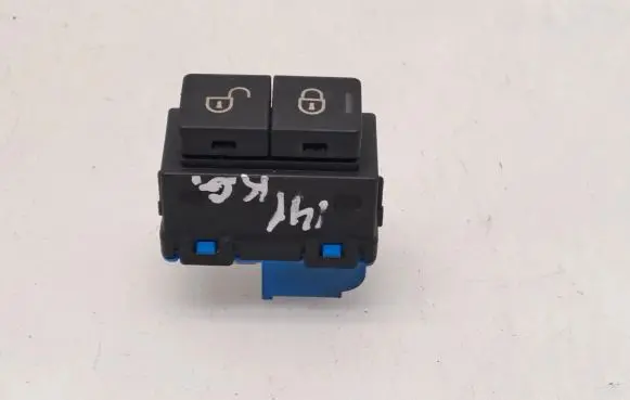 Central locking switch button