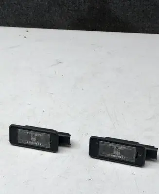 Peugeot 208 Number plate light 9682403680