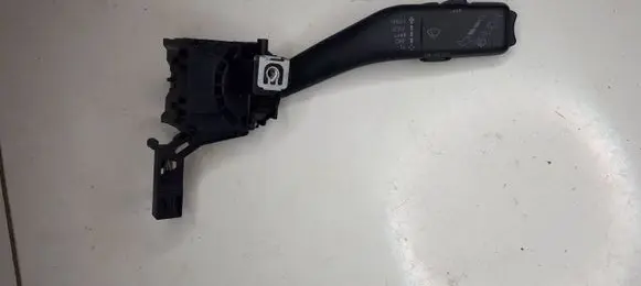 Volkswagen Golf VI Wiper control stalk 1K0953519J 20351603010115 01203516