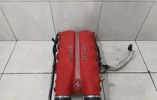 Ferrari California F149 Intake manifold