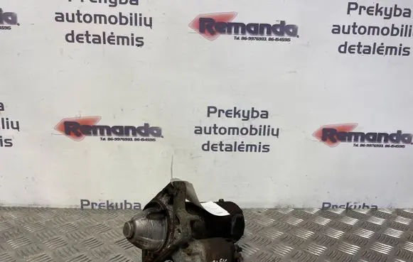 Renault Trafic II (X83) Starter motor