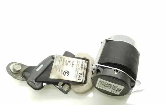 Nissan Leaf I (ZE0) Rear seatbelt 624239501D 624331900A