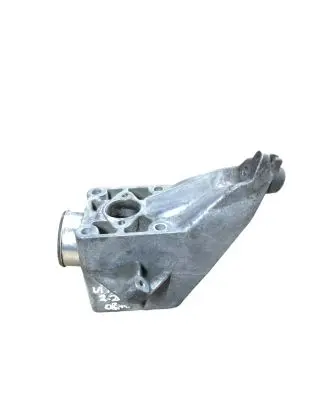 Mercedes-Benz Vito Viano W639 Engine mounting bracket A6462230004