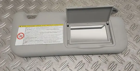 Sun visor
