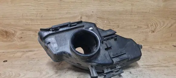 Citroen C4 Grand Picasso Intake resonator 9656237980